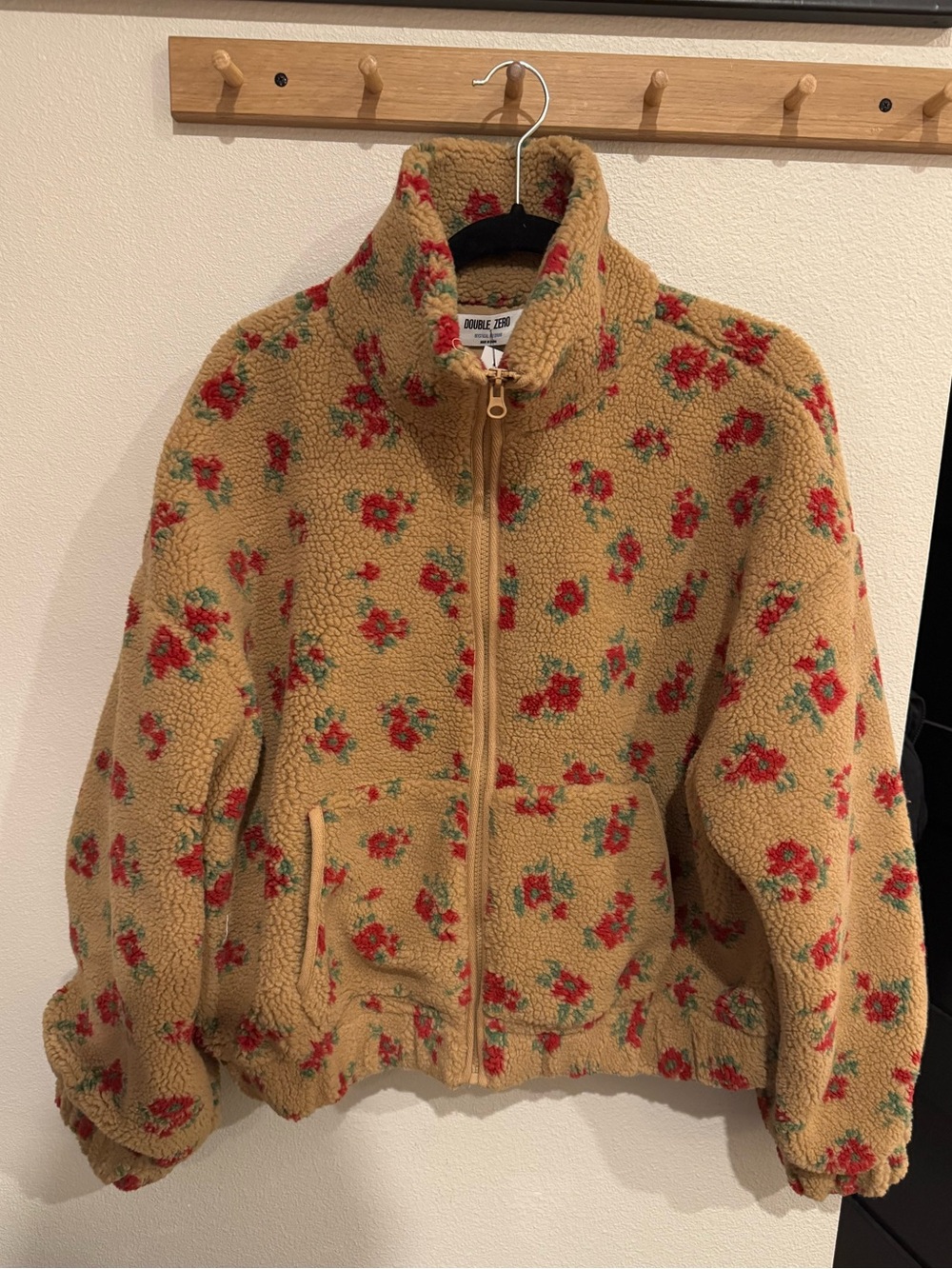 NWT Double Zero Floral Sherpa Jacket Size Medium